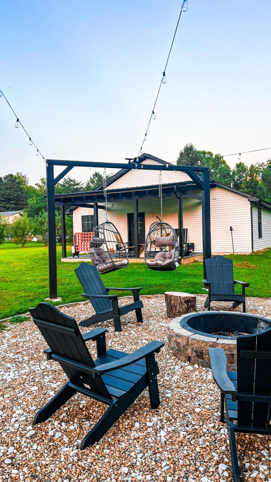 Southern Charm 3Br Fire Pit Pool Table 7Beds Сев'єрвілл Екстер'єр фото